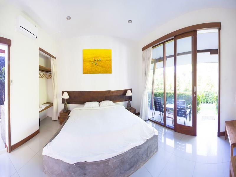 Big Brother Surf Inn Canggu  Bagian luar foto
