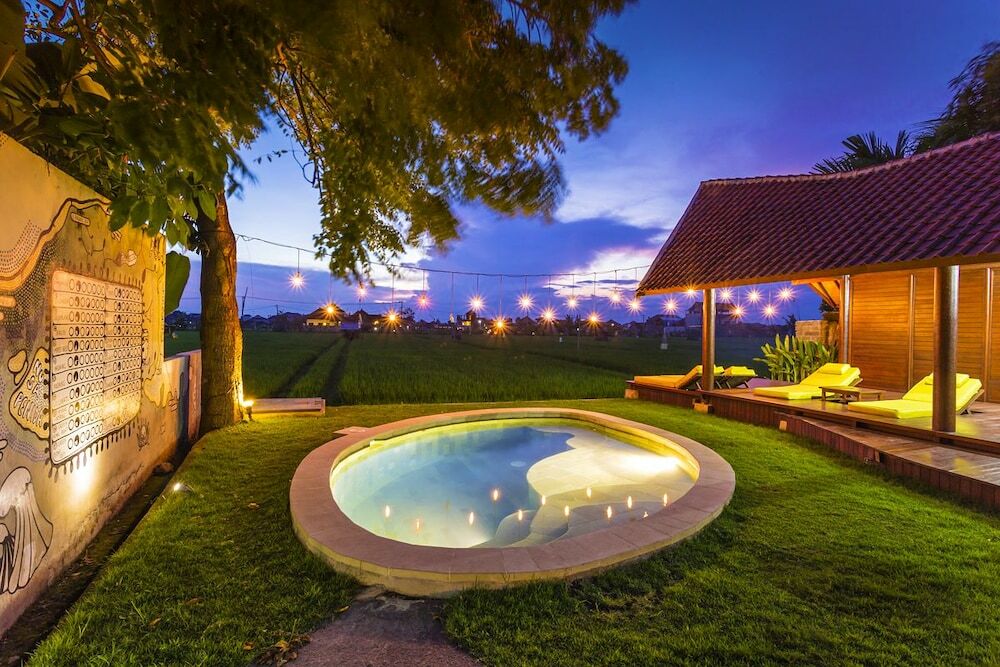 Big Brother Surf Inn Canggu  Bagian luar foto
