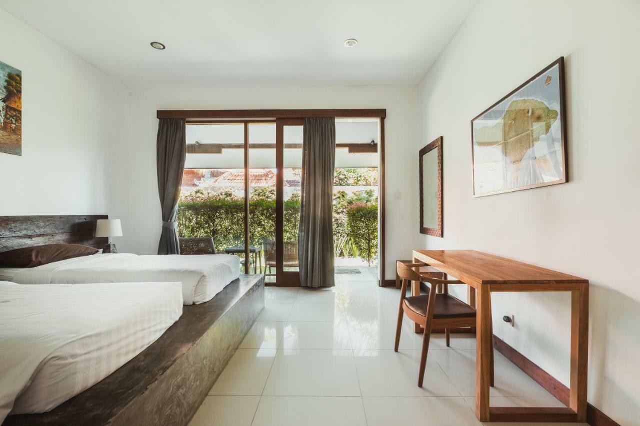 Big Brother Surf Inn Canggu  Bagian luar foto