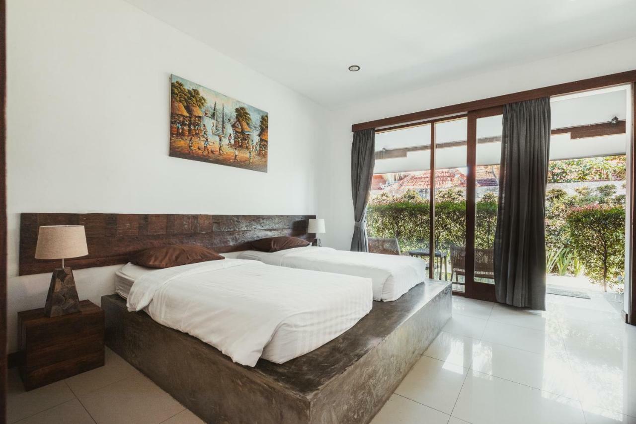 Big Brother Surf Inn Canggu  Bagian luar foto